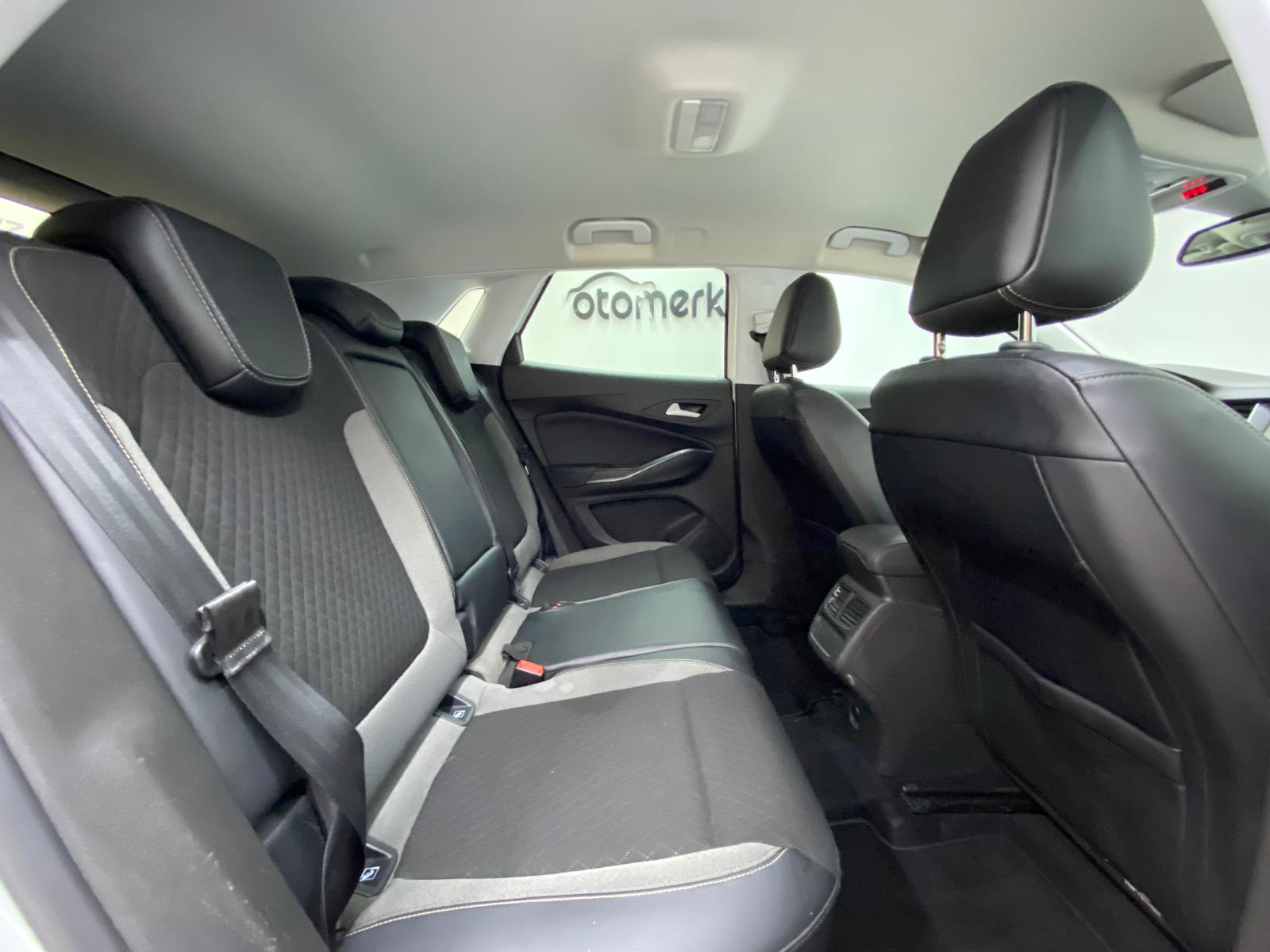 OPEL GRANDLAND 2